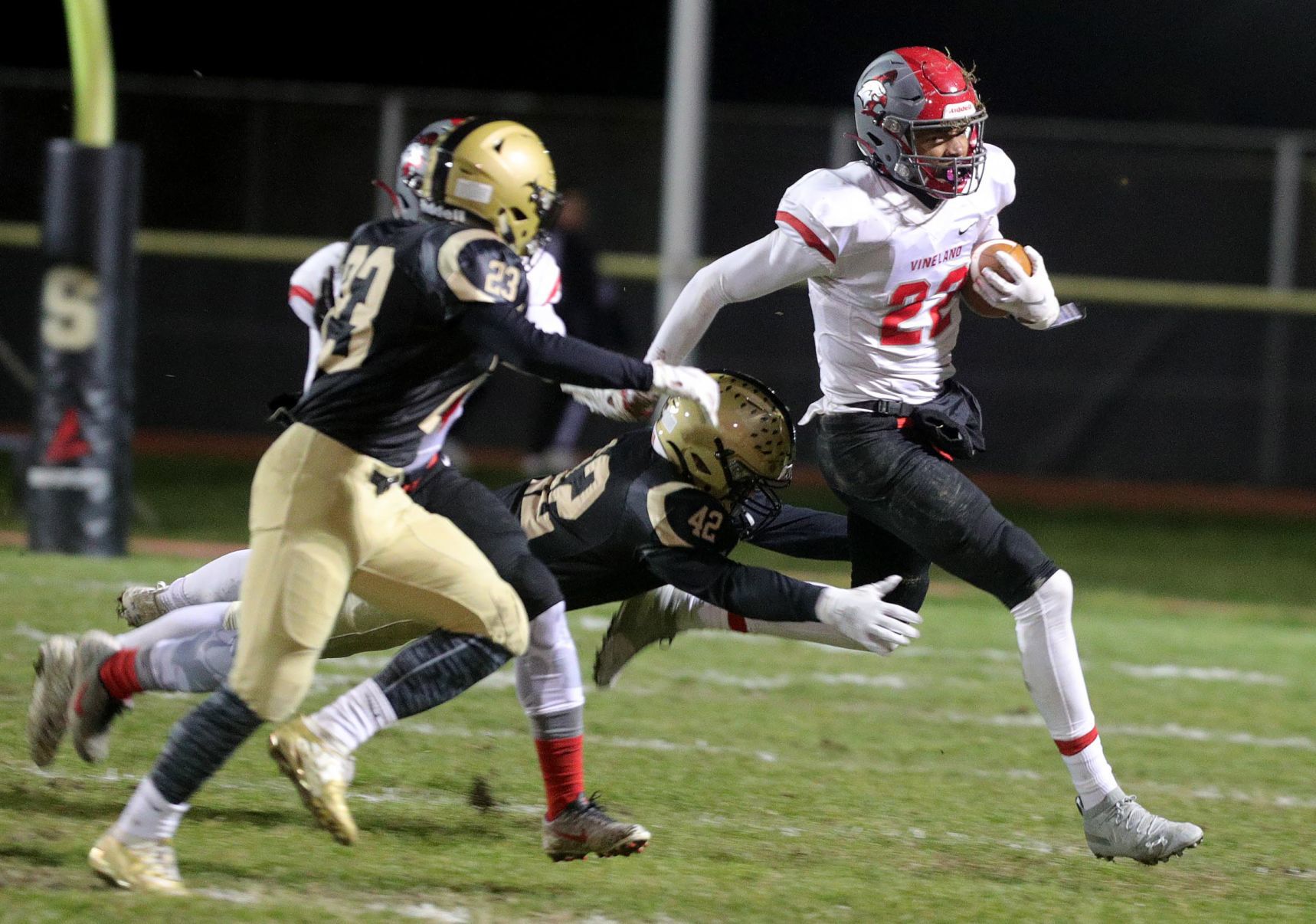 Southern vs Vineland football